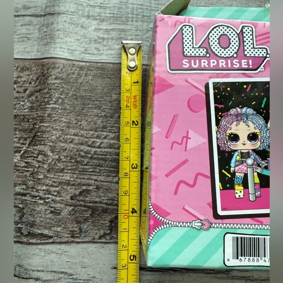 L.O.L. Surprise! 24-Piece Puzzle - Picture 2 of 5